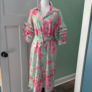 FloralSunday Up Ruffle Sleeve Midi Dress. Size S